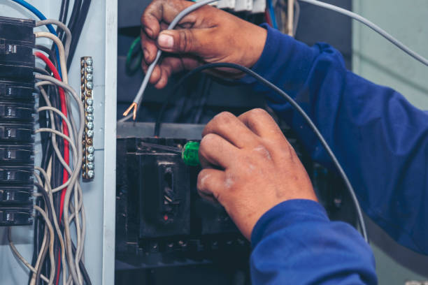 Best Electrical Installation Contractor  in Woodstock, IL