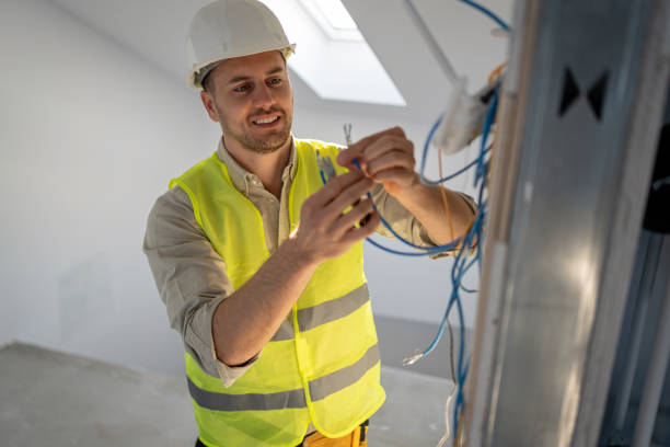 Best Emergency Electrical Repair  in Woodstock, IL